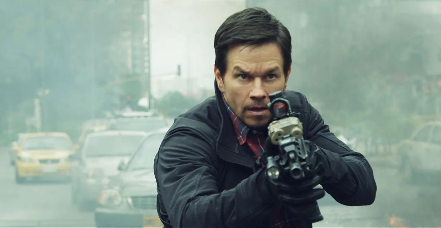 Mark Wahlberg filmis «22. miil»