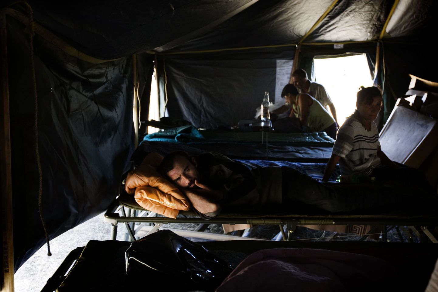 Gori ümbruskonnast pärit põgenikud ajutises laagris.