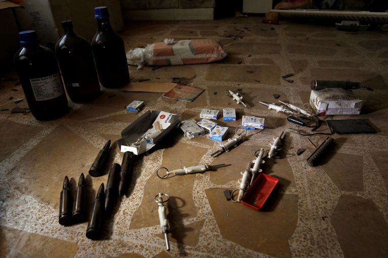 islamiriigi võitlejatelt konfiskeeritud pommivalmistamismaterjalid