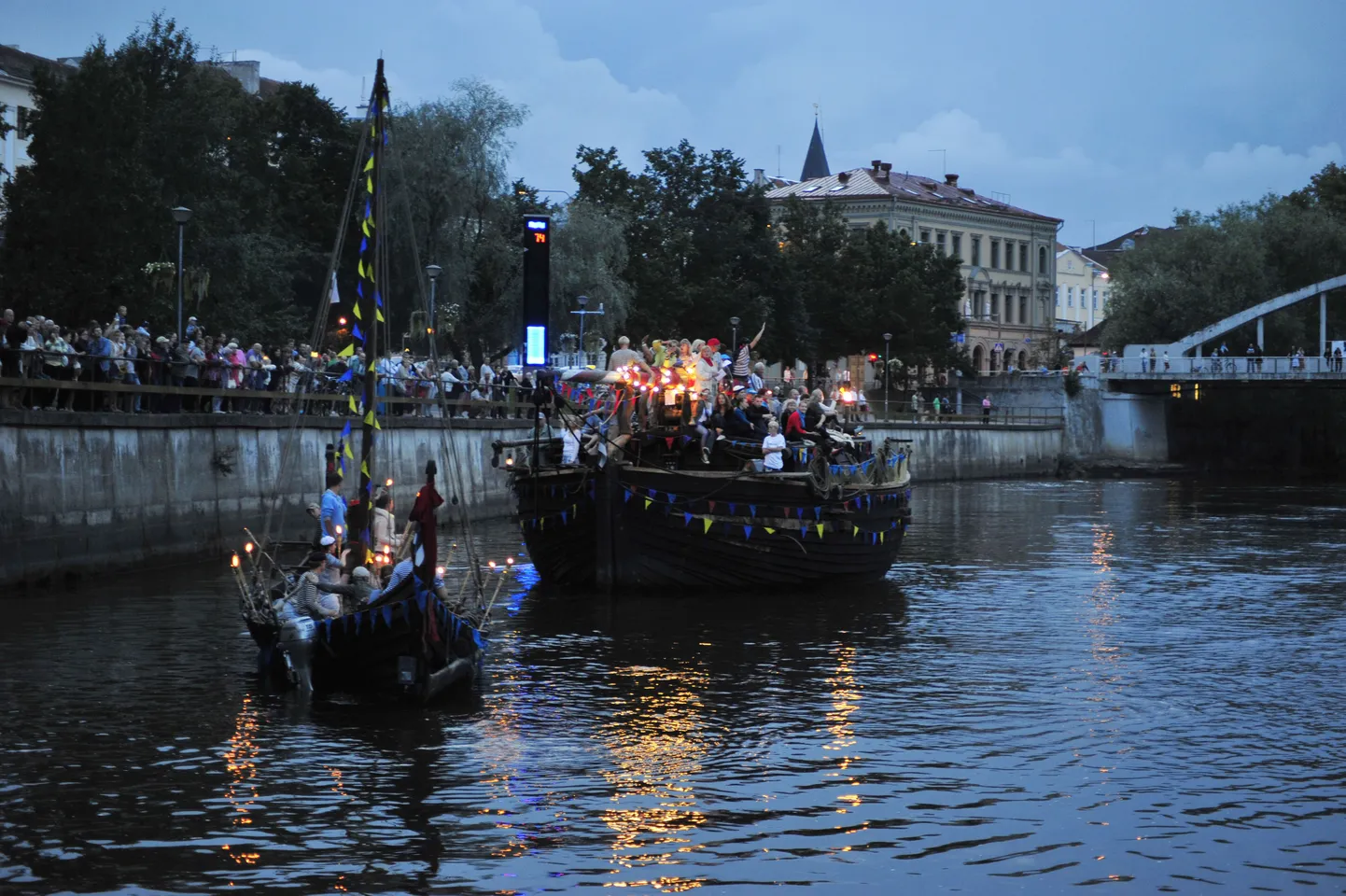Tartus algab kaks päeva kestev Emajõe festival