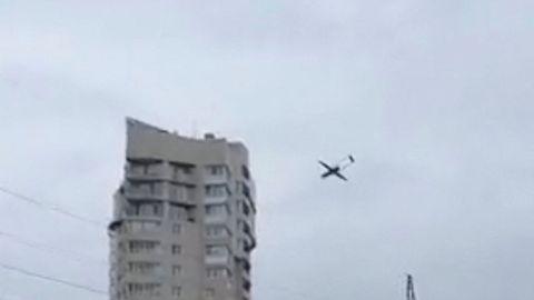 BLOGI ⟩ 1658. sõjapäev Ukrainas: Ukraina droonid tabasid Taganrogi lennubaasis koptereid Mi-35 ja Mi-8