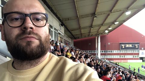 Ностальгия по заплёванным трибунам. Как я прихожу на стадион в погоне за детством