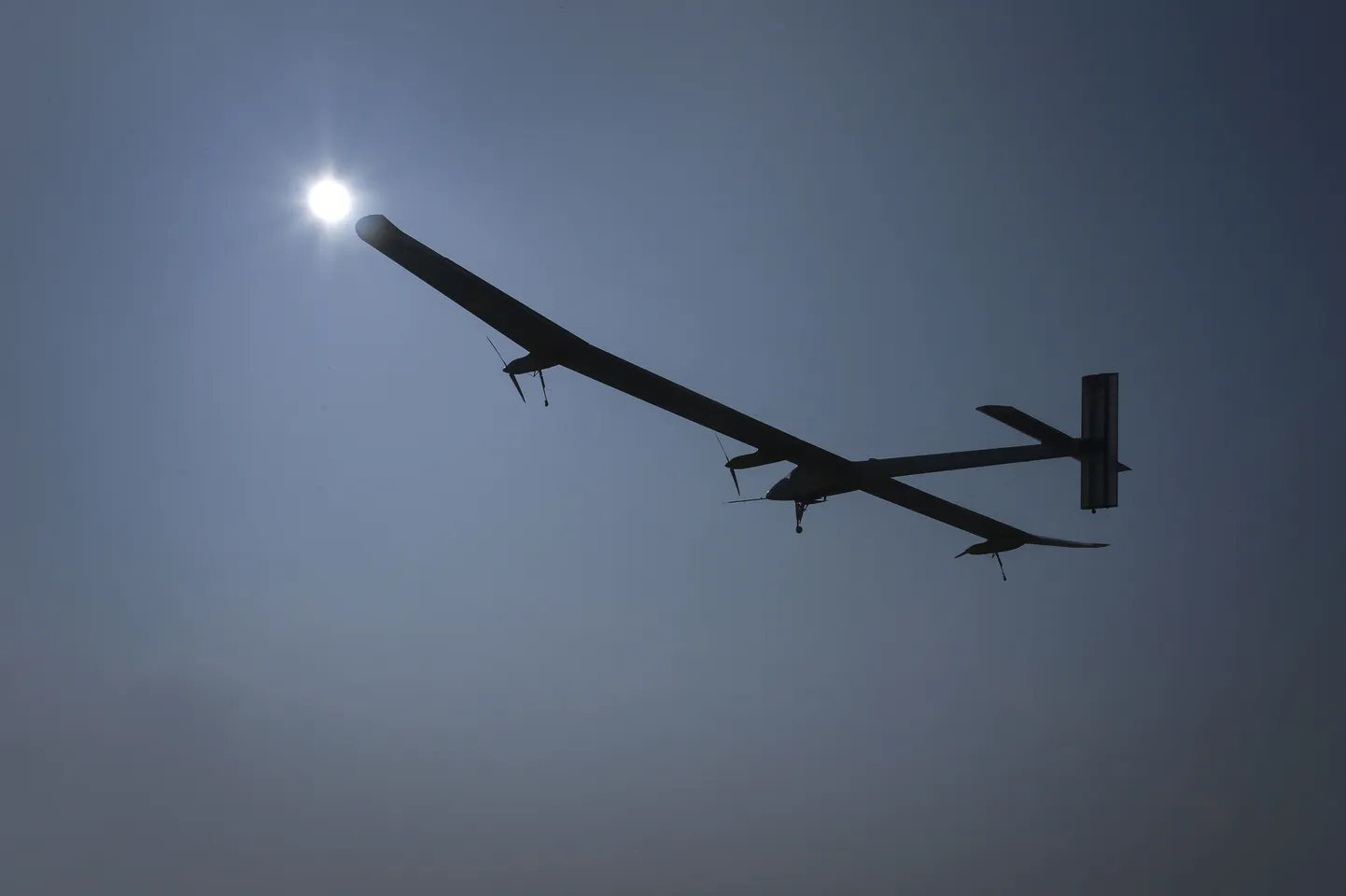 Päikeselennuk Solar Impulse startis täna Šveitsist Payerne'ist.