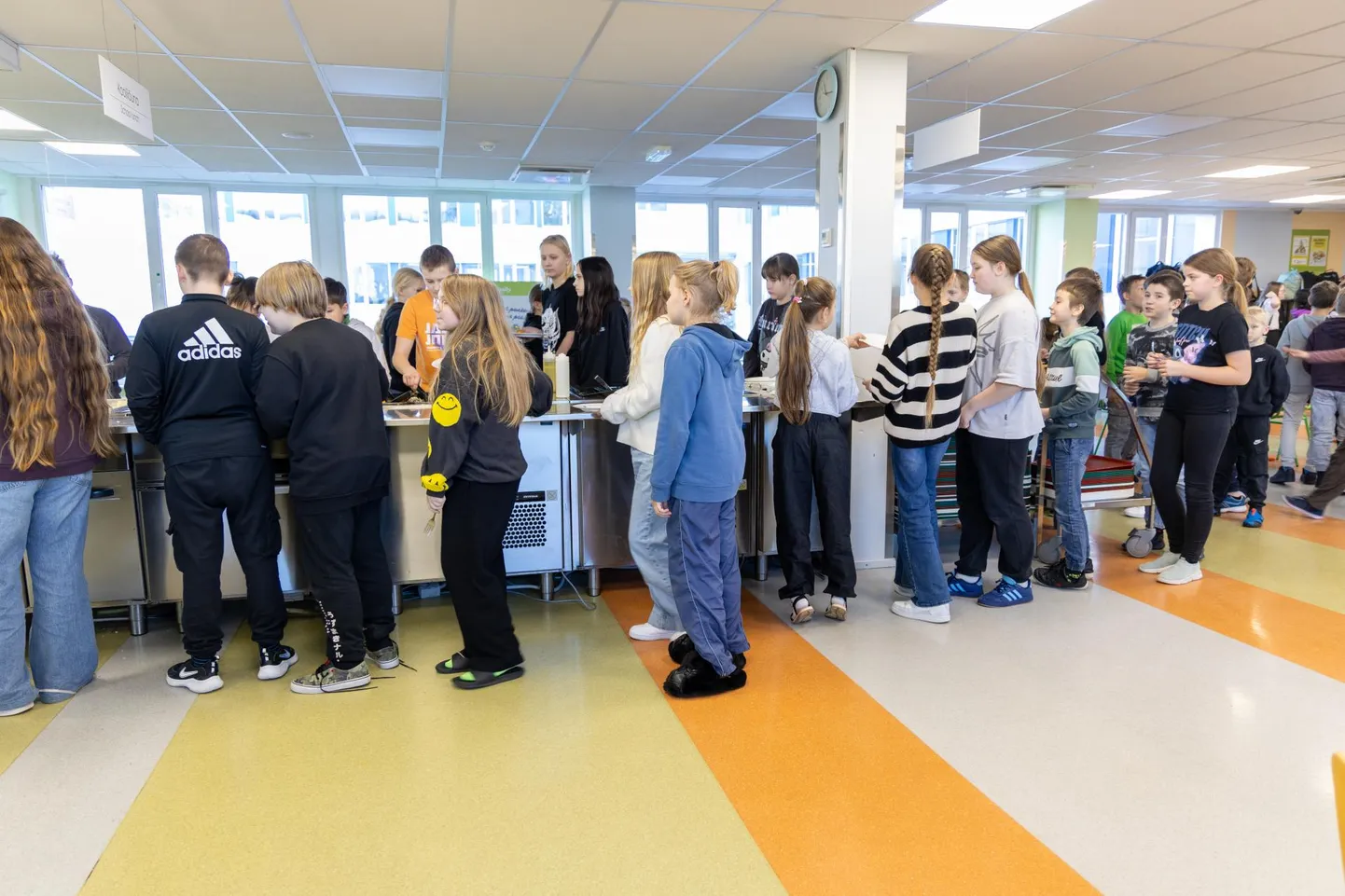 20. veebruaril sai Jakobsoni koolis kampaania "Süües kinno" läbi, aga loodetavasti on ikka võimalikult palju lapsi, kes koolitoidule selga ei pööra.