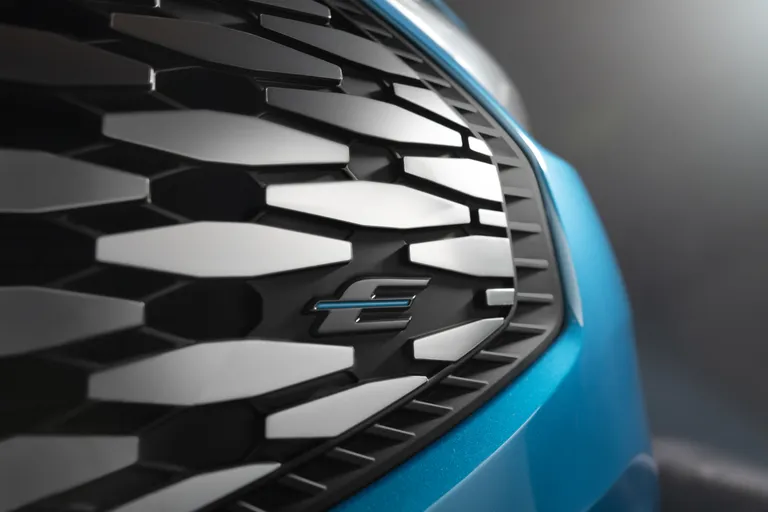 Ford E-Transit Custom. Foto Newspress