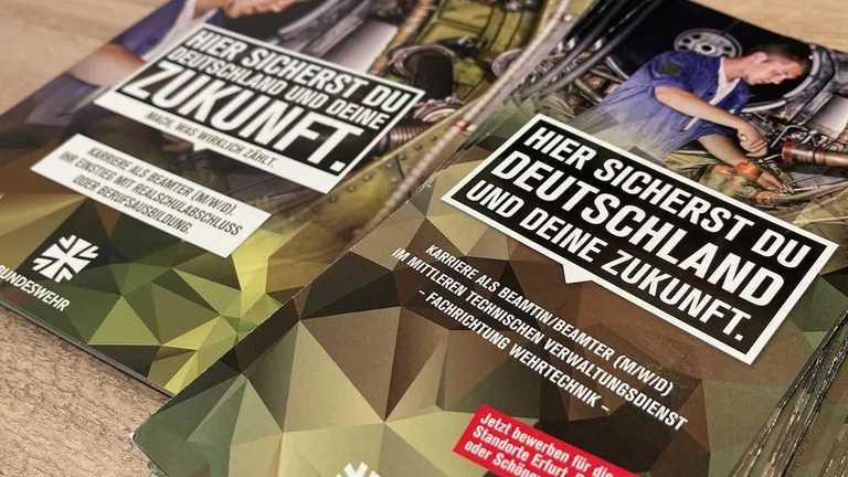 В Германии до 2011 года существовала обязательная военная служба.