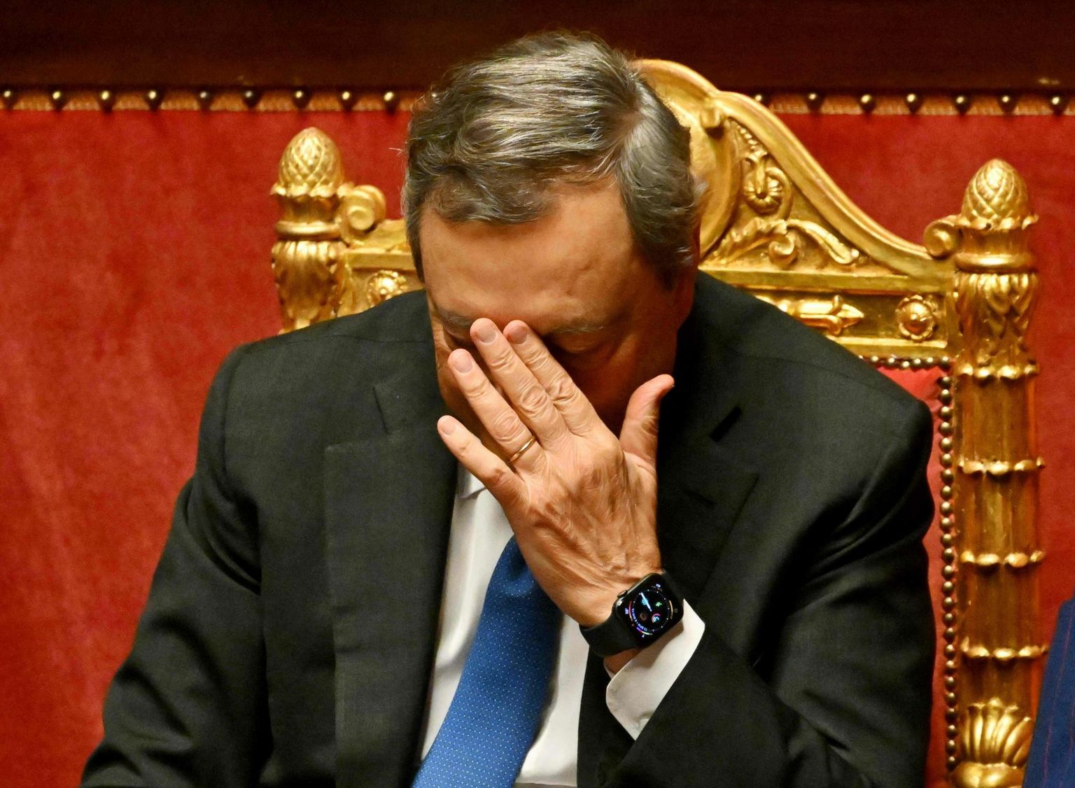Itaalia peaminister Mario Draghi eile parlamendis valitsuse jätkamise üle peetud debati ajal. 
