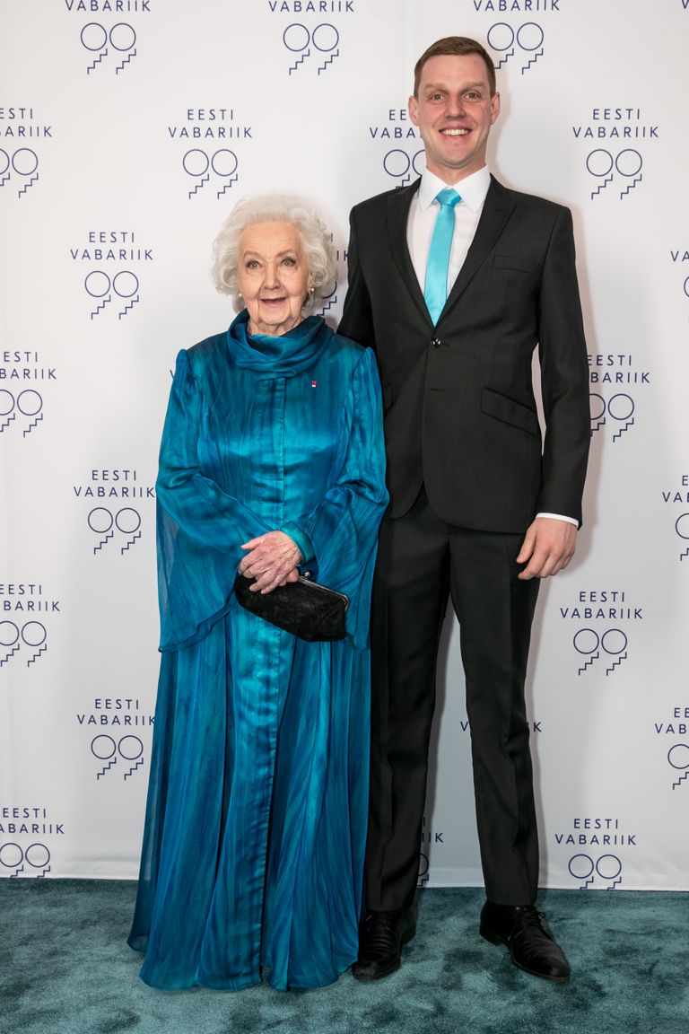 Актриса Ита Эвер и внук Альфред Баскин в 2017 году на приеме у президента.
