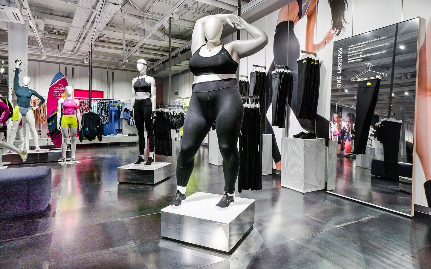 Nike'i ülekaaluline mannekeen Londoni esinduses