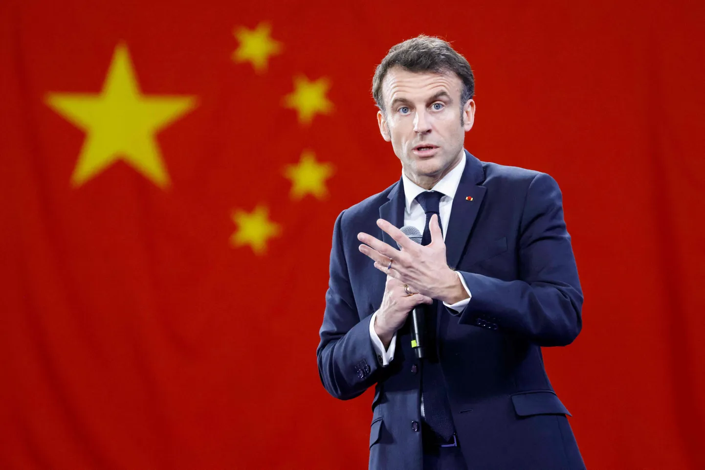 Emmanuel Macron Hiina visiidil, 7. aprillil 2023. a.