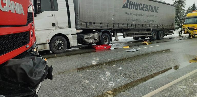Via Baltica Are ja Pärnu-Jaagupi vahelisel lõigul juhtus vähem kui tunnise vahega kaks liiklusõnnetust.