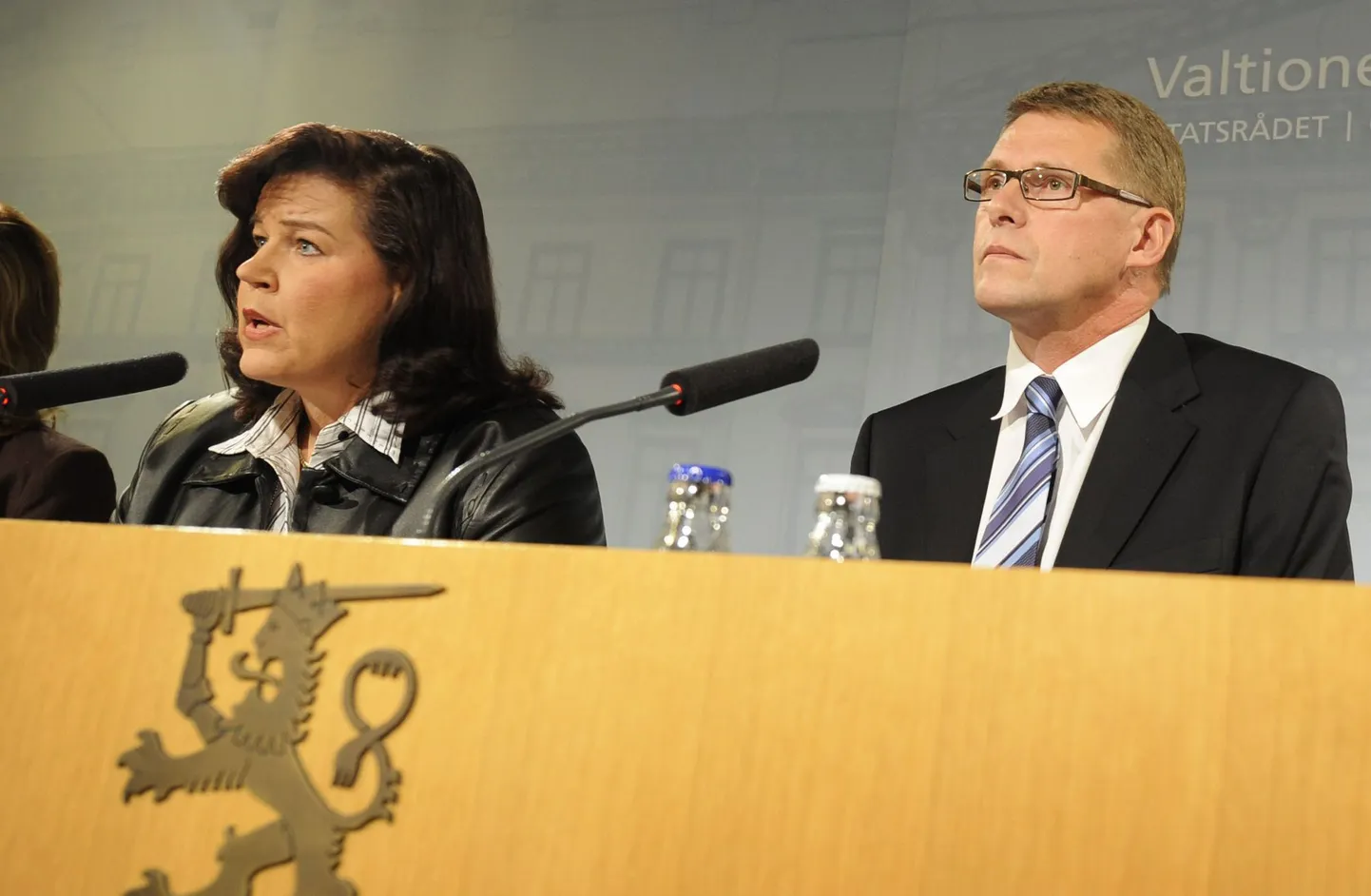Siseminister Anne Holmlund ja peaminister Matti Vanhanen