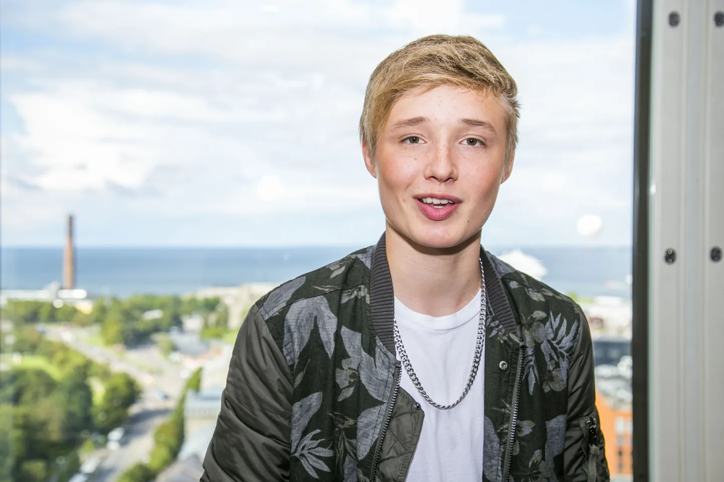 Isac Elliot Tallinnas enne live'i