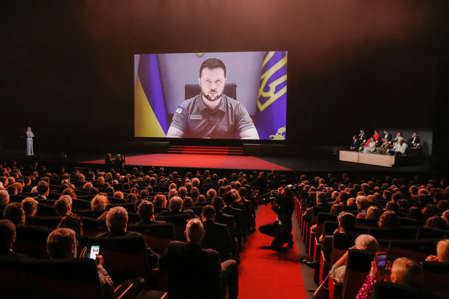 Владимир Зеленский на открытии Каннского кинофестиваля