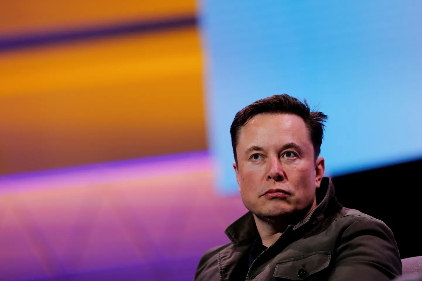 Tesla tegevjuht Elon Musk loobub kõikidest oma kodudest.