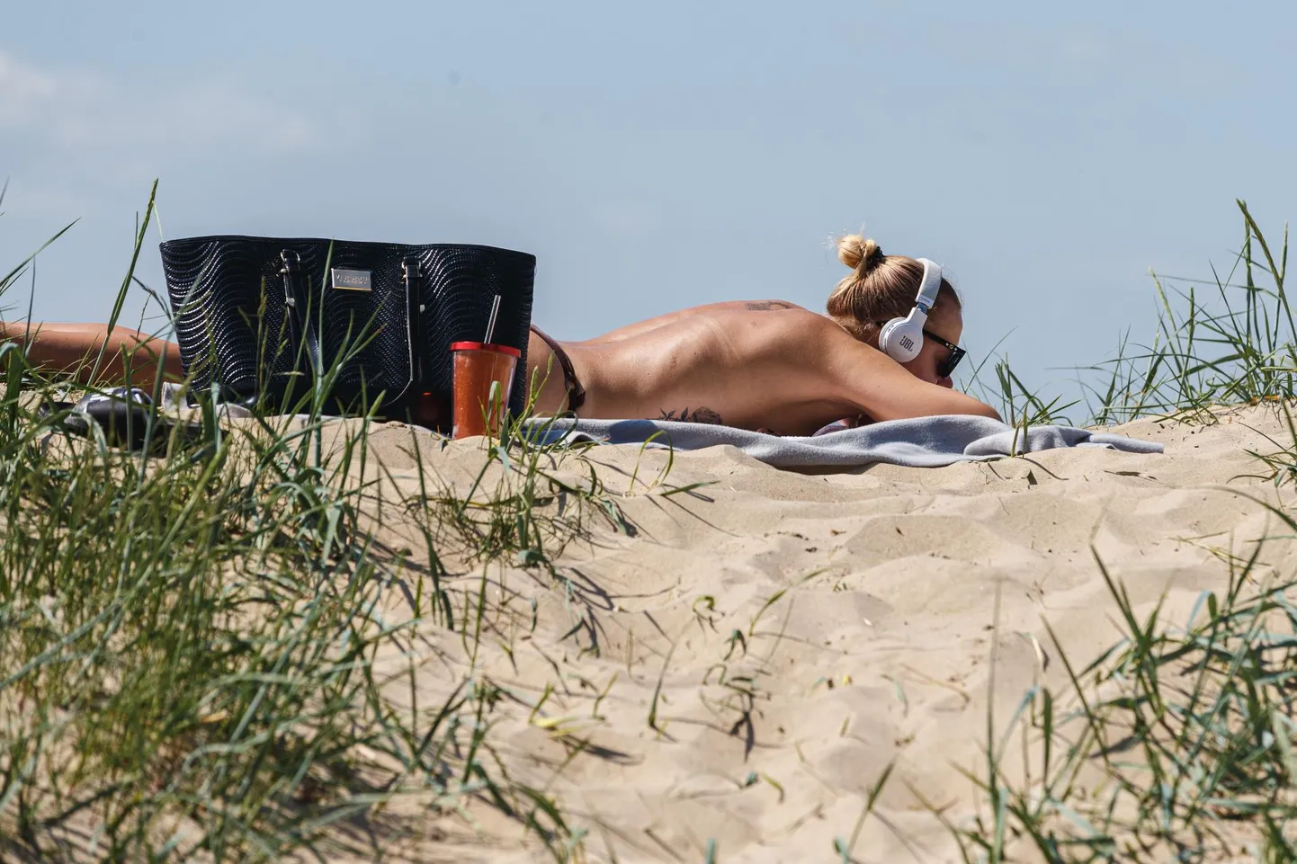 Rannas on hea teada, kui suur on parasjagu UV-indeks. Abi on UV-indeksi äppidest, näiteks UVLens – UV Index Forecasts.