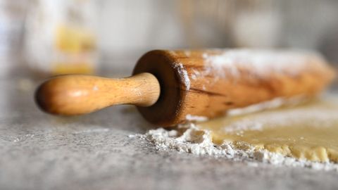 Anekdoot: taignarulliga tige abikaasa