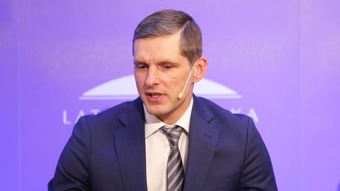 Ekonomists: Samazinātais PVN var nozīmēt nodokļu celšanu