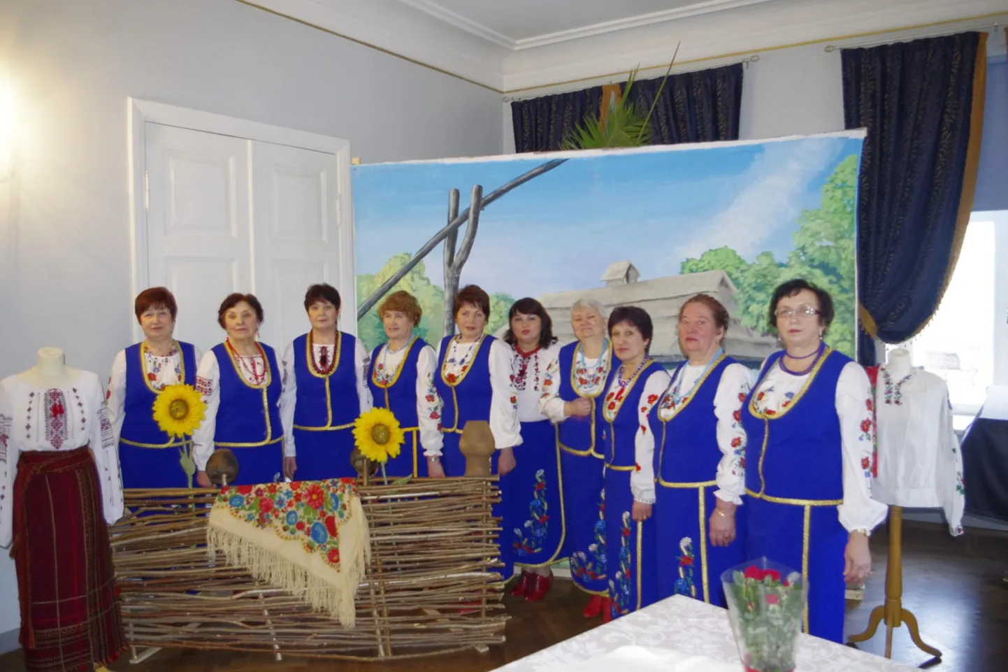 Ukraina kaasmaalaskond Barvinok kutsub lahkesti osa saama Ukraina kultuurist.