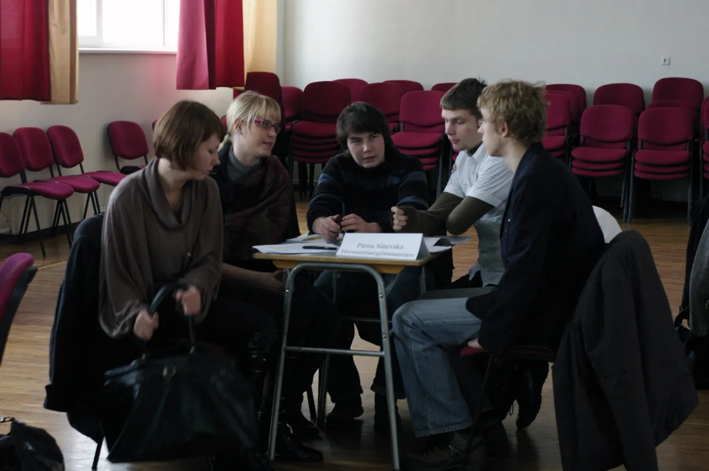 Sütevaka võistkond (vasakult) Sandra Sillaots, Age Tomson, Kristjan-Walter Kask, Joonas Einfeldt, Paul-Matis Türnpuu.