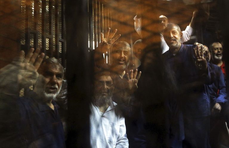 2011: Moslemi Vennaskonna vangistatud liikmed Kairos. Foto: AFP/Scanpix