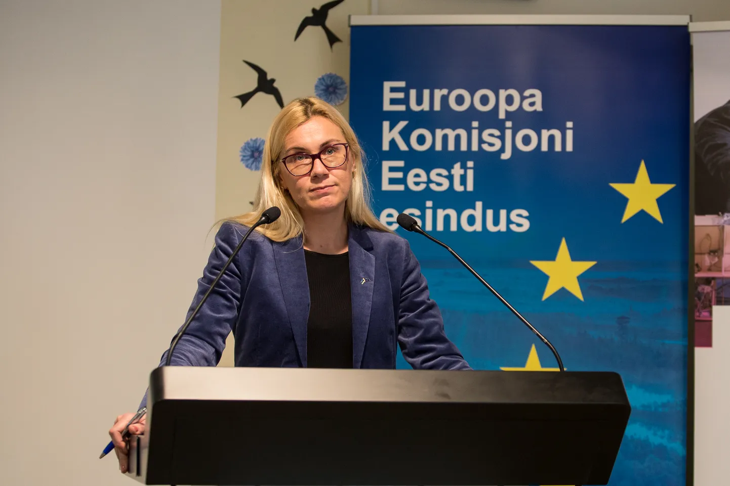 Комиссар ЕС по энергетике Кадри Симсон на встрече в Вирумааском колледже 20 февраля подчеркнула, что цель Европейского союза - ускорить сокращение экологического следа.