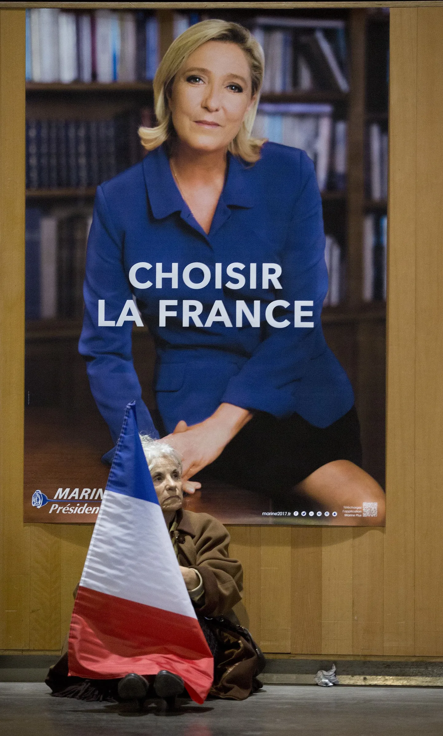 «Valida Prantsusmaa» ehk Marine Le Peni reklaamplakat...