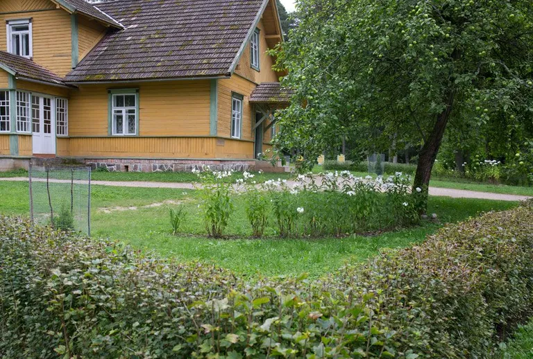 1930ndatel hakati koduaeda rajama pügatavaid hekke.