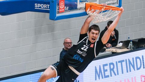 Viimsi kolmandat korda alistanud Pärnu Transcom jõudis poolfinaali