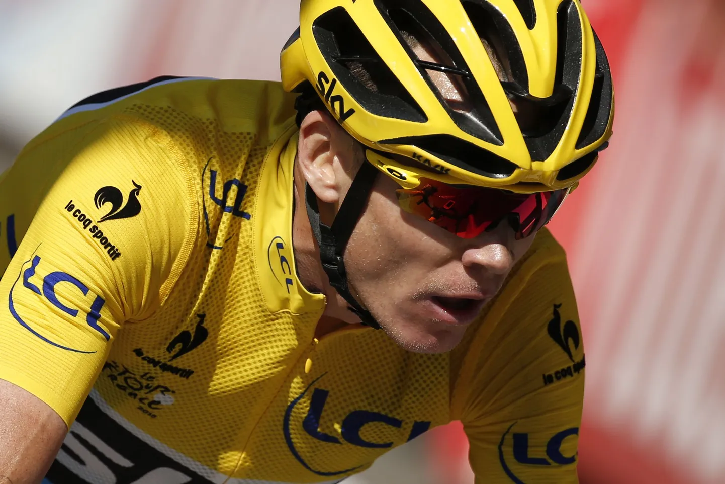 Chris Froome'i võimas minek on jälle tekitanud küsimusi.