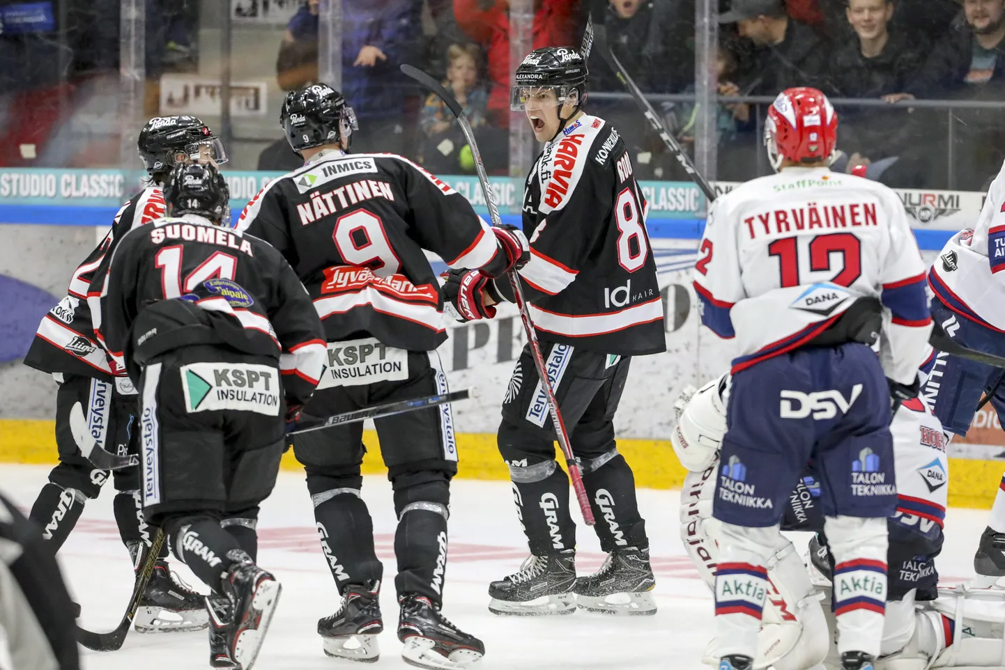 Jyväskylä JYPi ründaja Robert Rooba valiti Soome jäähoki kõrgliiga hooaja esimese nädala parimaks mängijaks.