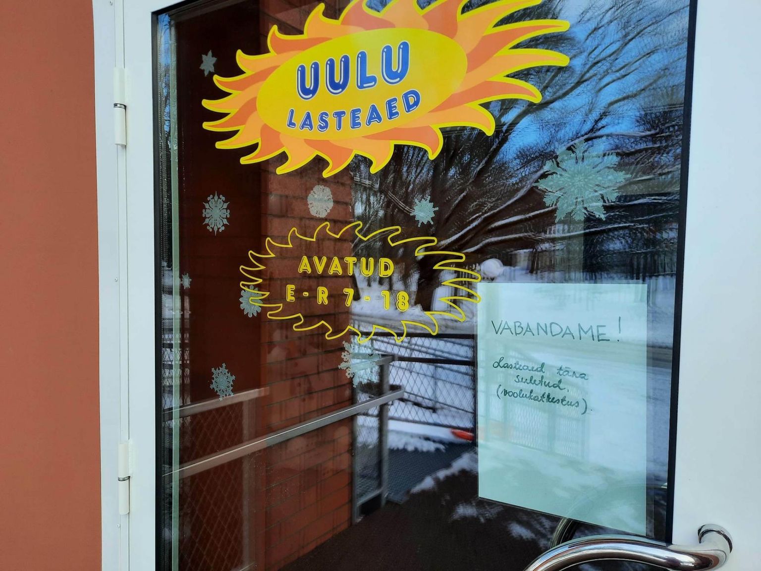 Uulu lasteaed on elektrikatkestuse tõttu suletud.