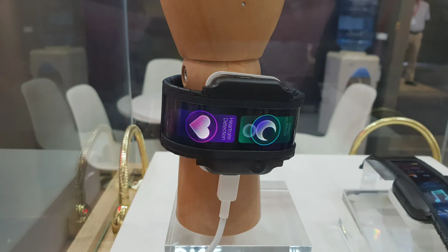 Nubia Alpha
