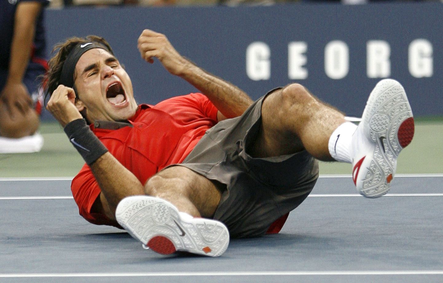Roger Federer ei hoidnud otsustava punkti järel emotsioone vaka all.