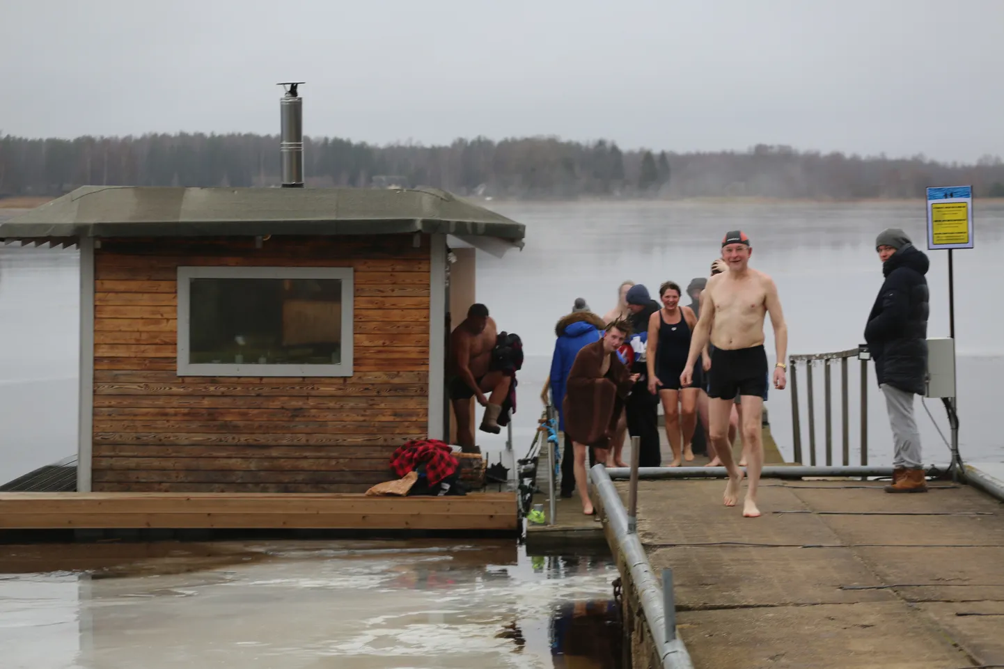 Taliujujad Värska lahe kaldal.
