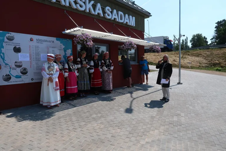 Sünnipäevapidustused sadamas