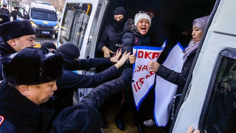 В день голосования не обошлось без протестов, в том числе в столице