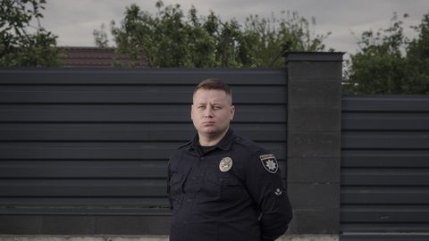 WSJ ⟩ Vene massimõrvarite jahtija: 31-aastane Kiievi detektiiv