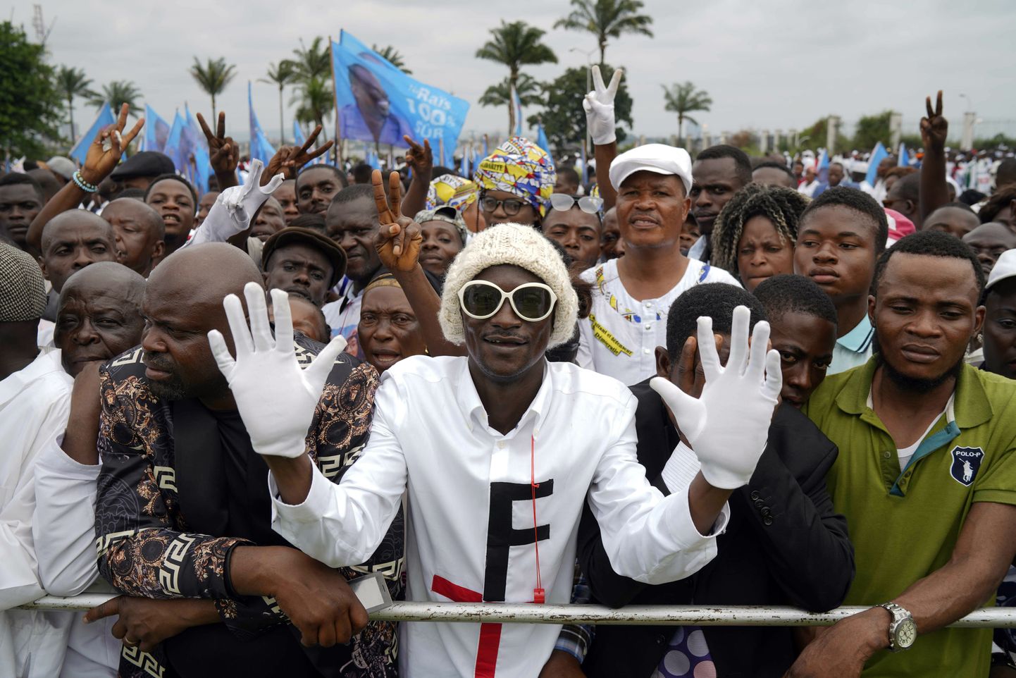 President  Félix Tshisekedi toetajad täna Kongo DV pealinna Kinshasas.