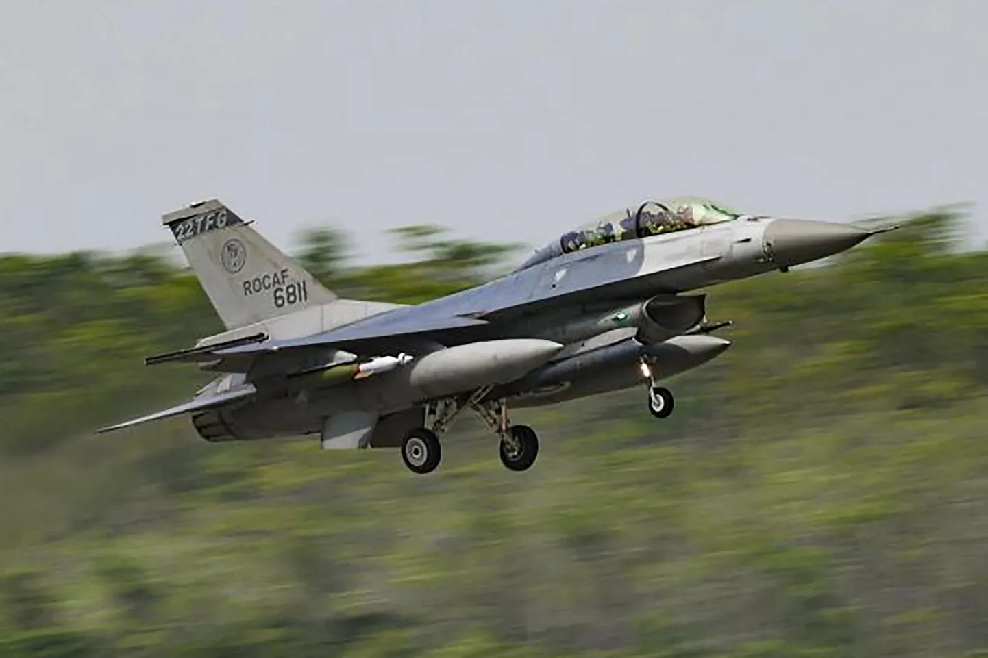 F-16