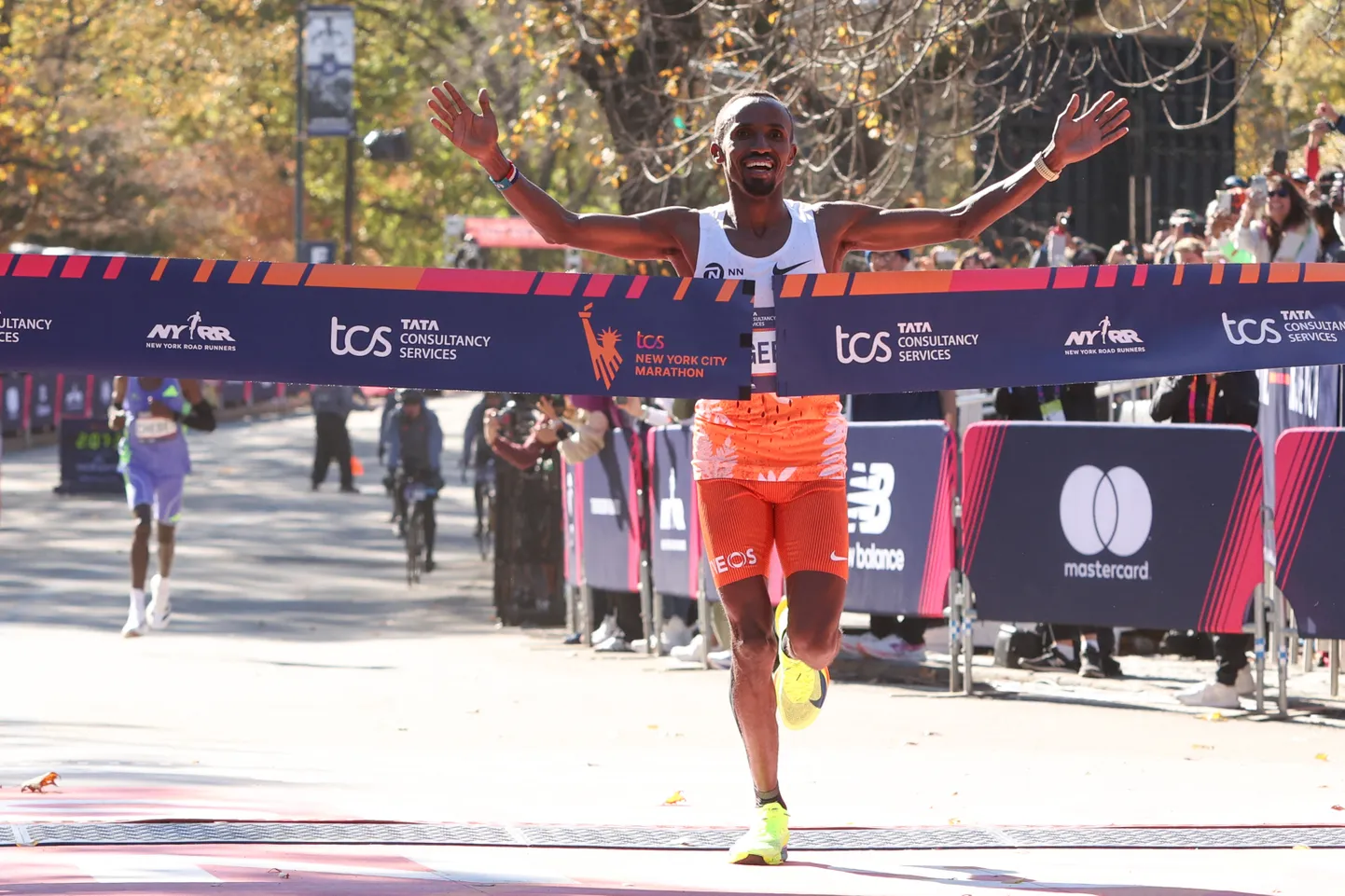 New Yorgi maratoni võitis meeste arvestuses Abdi Nageeye.