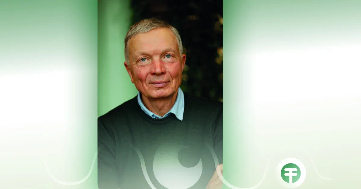 Alveri luule ei ole just iseäranis lillerikas. Pigem -vaene. Eriti tema loomingu ennesõjaaegse kõrghooaja stiil oli hoopis teistsugune, sümbolistlik, napp, vahe