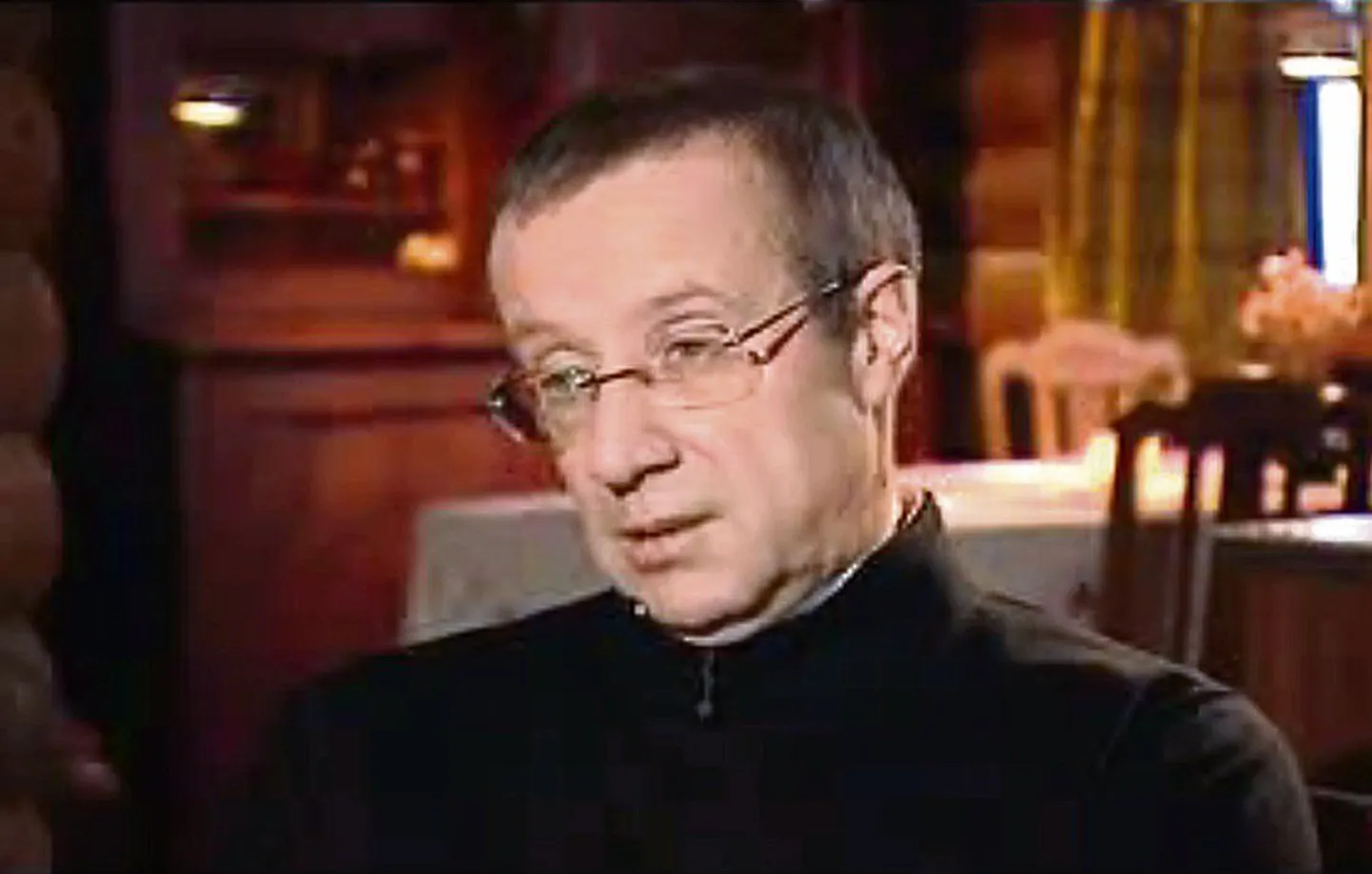 Кадр из новогоднего интервью президента Ильвеса на канале ЭТВ.