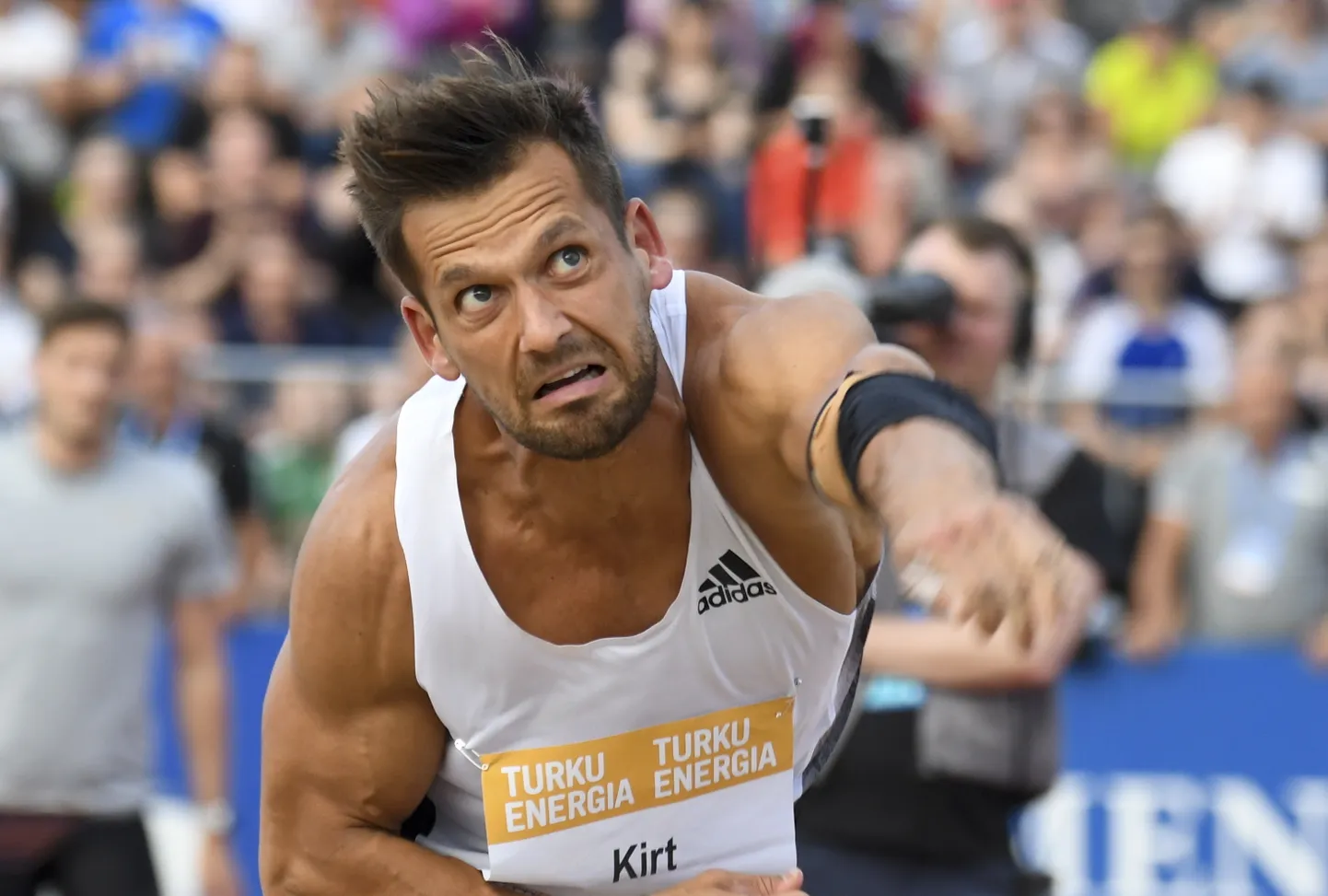 Magnus Kirt.