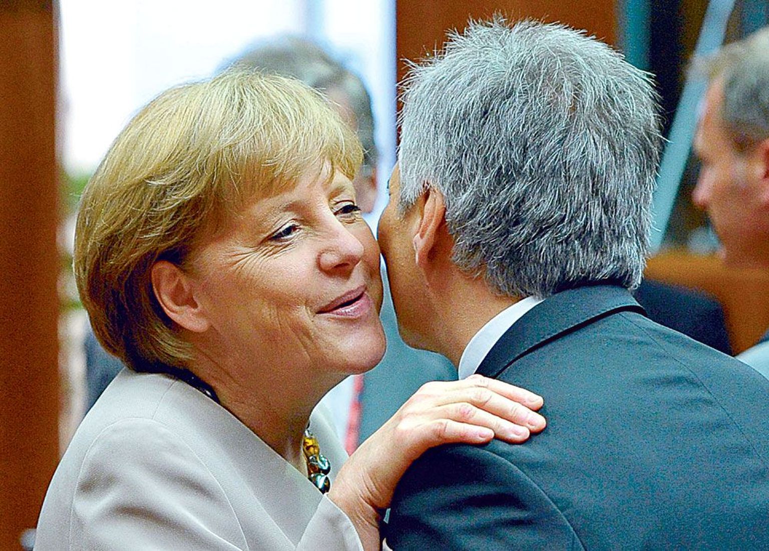 Saksamaa kantsler Angela Merkel ja Austria kantsler Werner Faymann tippkohtumise eel.