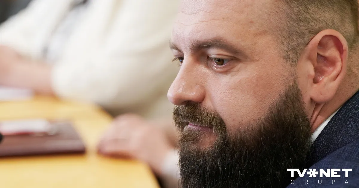 Скандал с избирательной системой: директора VDAA понизили в должности