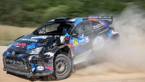 PILTUUDIS ⟩ Hollandlane sõitis autoga üle katuse
