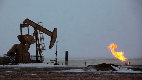 Nafta langes üle 3%, kuna USA teatas USA naftavarude ulatuslikust suurenemisest