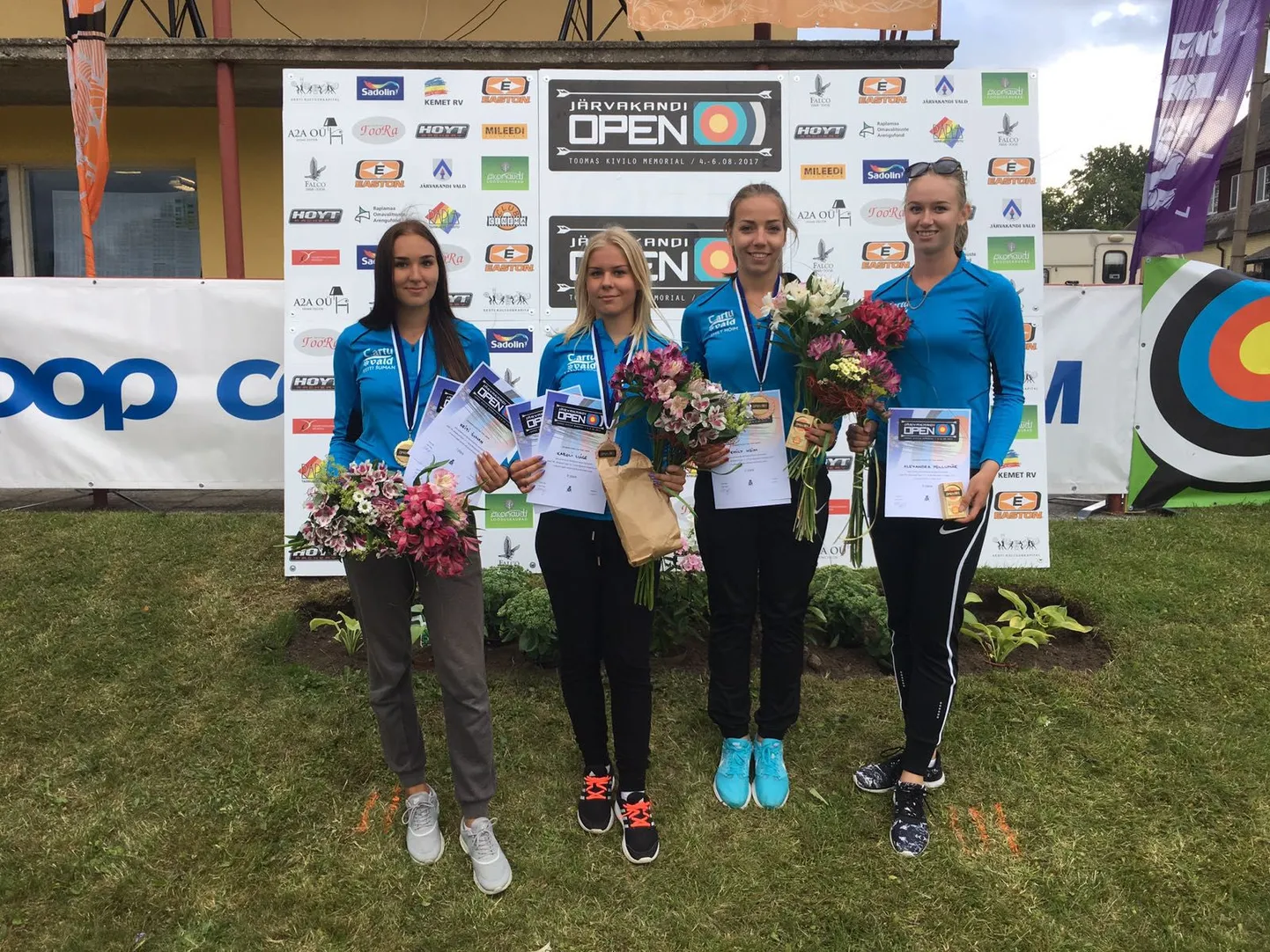 Keiti Šuman (vasakult), Karoli Luige, Emily Hõim ja Alexandra Põllumäe.