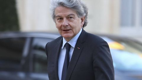 Prantsuse eksminister langes oma kodus röövimise ja peksmise ohvriks